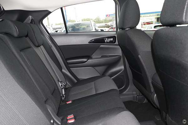 2024 Mitsubishi Eclipse Cross PHEV ES YB