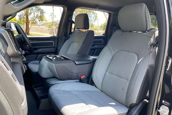 2023 RAM 1500 Big Horn DT 4X4 LWB