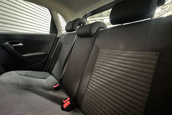 2013 Volkswagen Polo Trendline 6R
