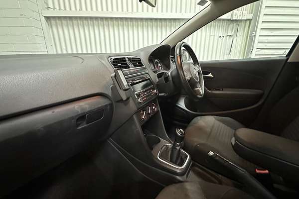2013 Volkswagen Polo Trendline 6R