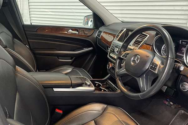 2013 Mercedes-Benz M-Class ML350 BlueTEC W166