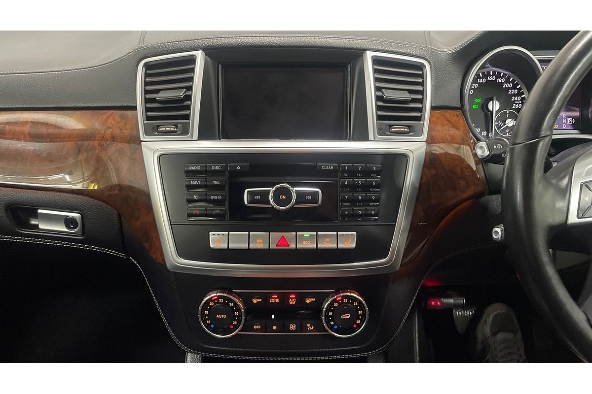 2013 Mercedes-Benz M-Class ML350 BlueTEC W166