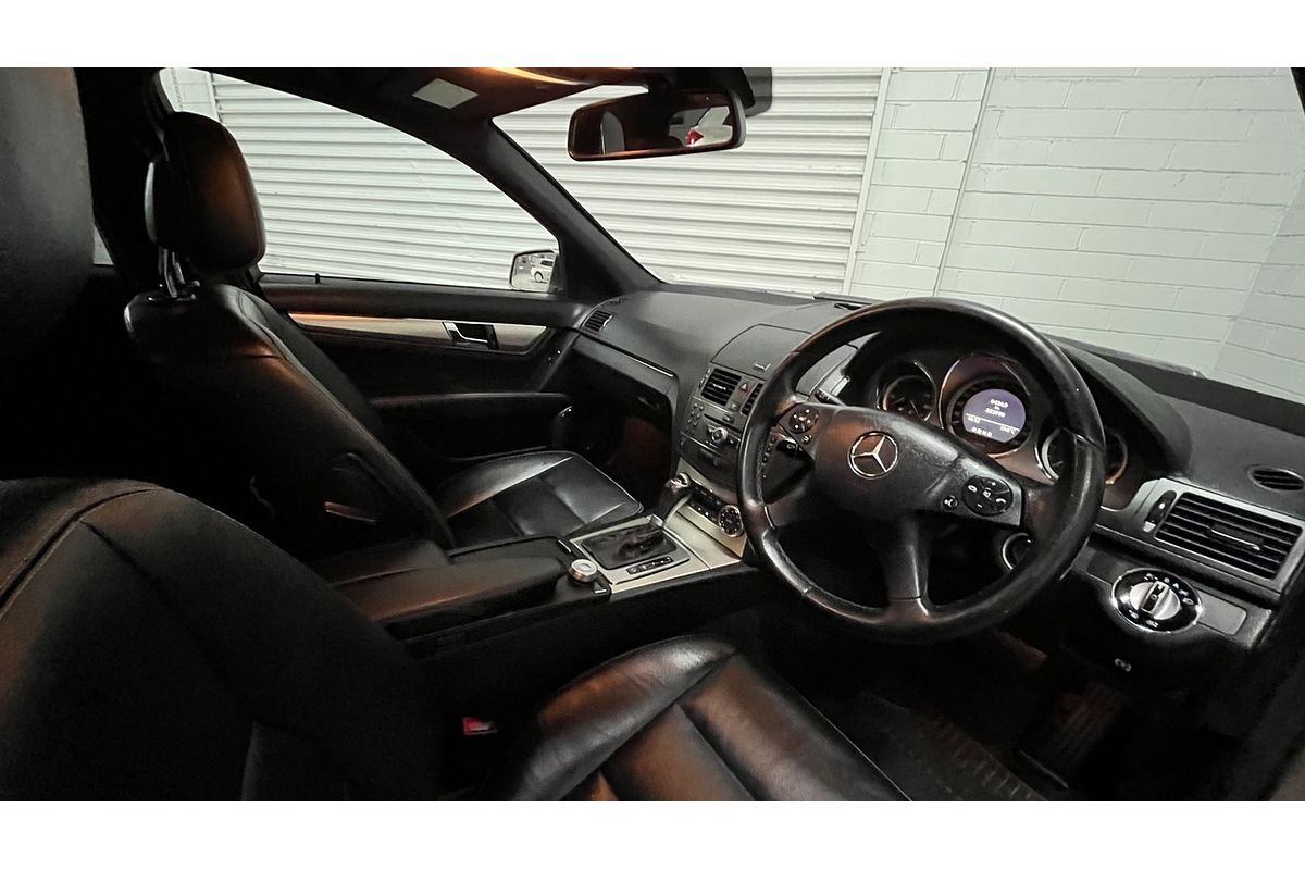 2010 Mercedes-Benz C-Class C220 CDI Classic W204