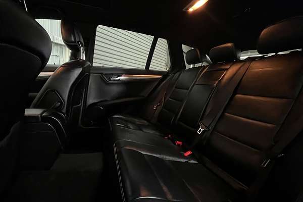 2010 Mercedes-Benz C-Class C220 CDI Classic W204