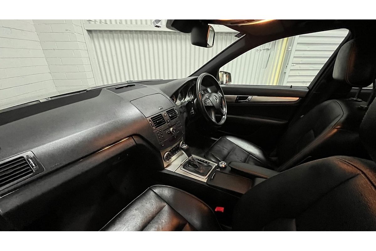 2010 Mercedes-Benz C-Class C220 CDI Classic W204
