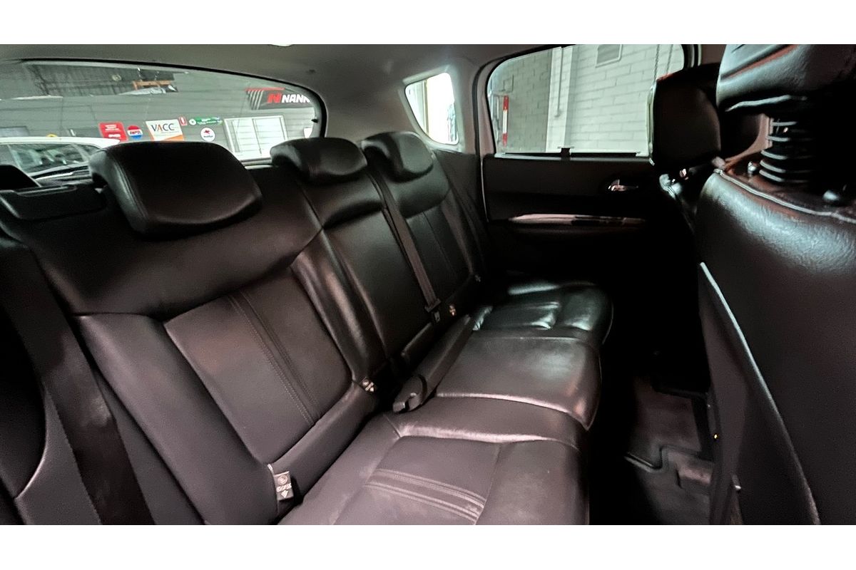 2010 Peugeot 3008 XSE T8