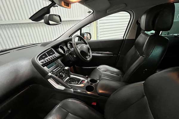 2010 Peugeot 3008 XSE T8