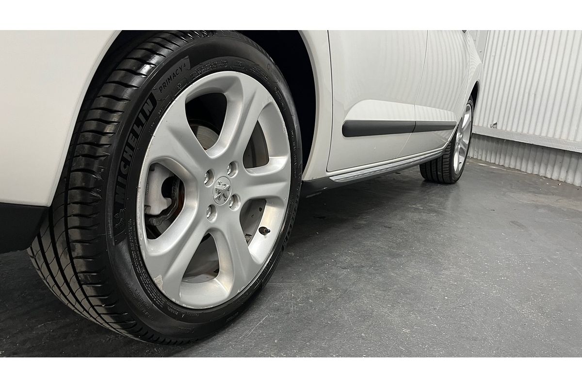 2010 Peugeot 3008 XSE T8