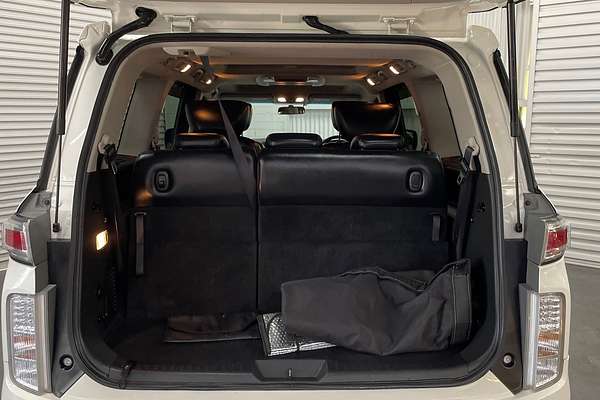 2012 Nissan ELGRAND HIGHWAY STAR