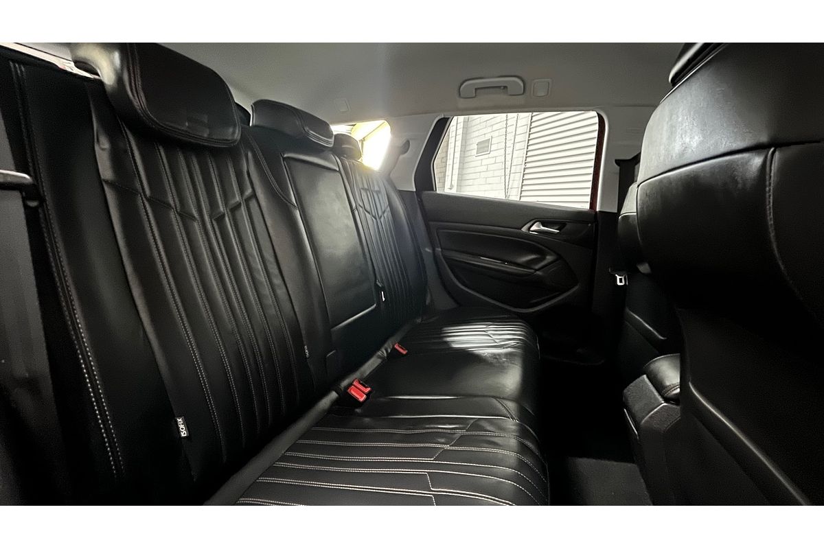 2015 Peugeot 308 Allure Touring T9