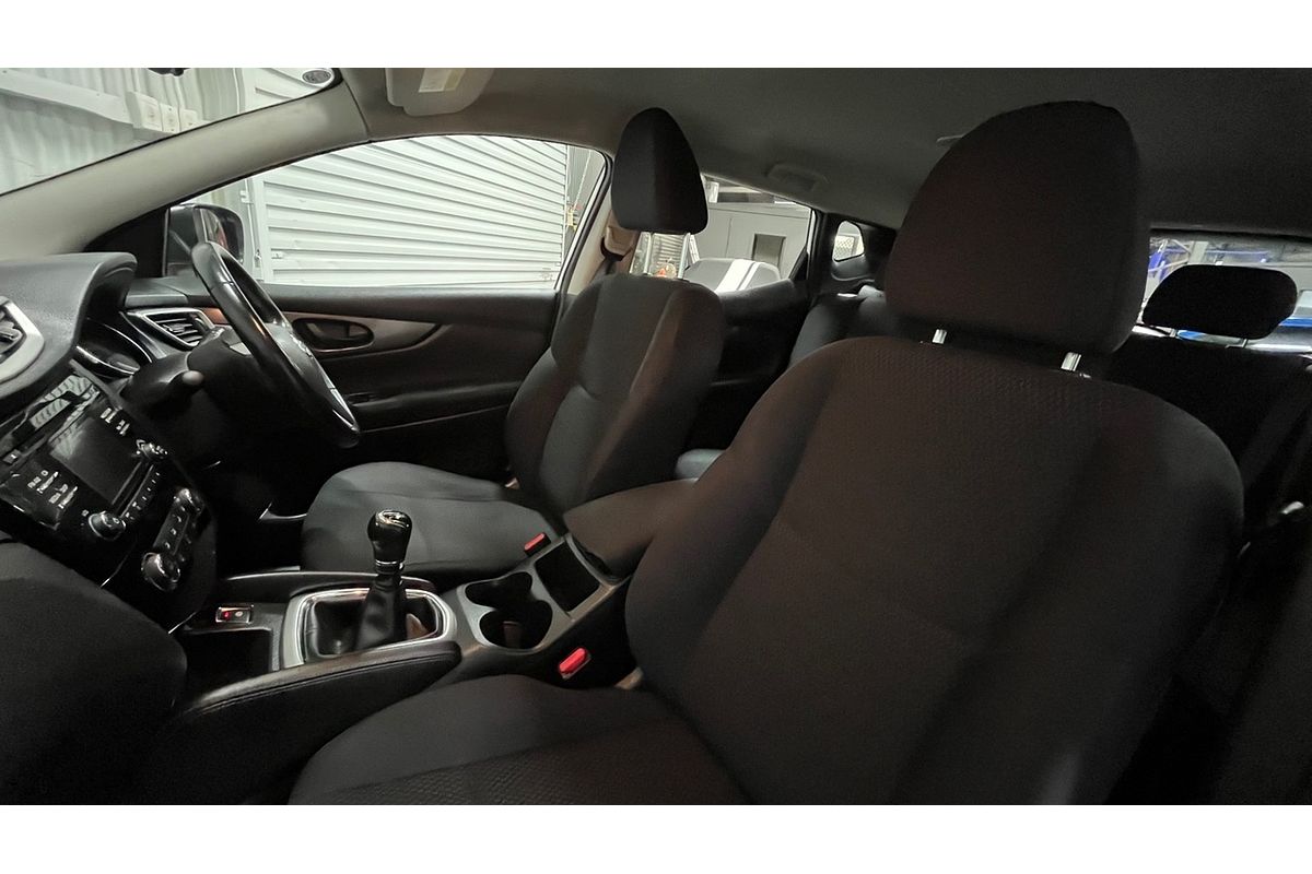 2015 Nissan QASHQAI ST J11