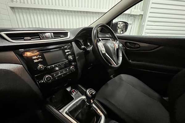 2015 Nissan QASHQAI ST J11