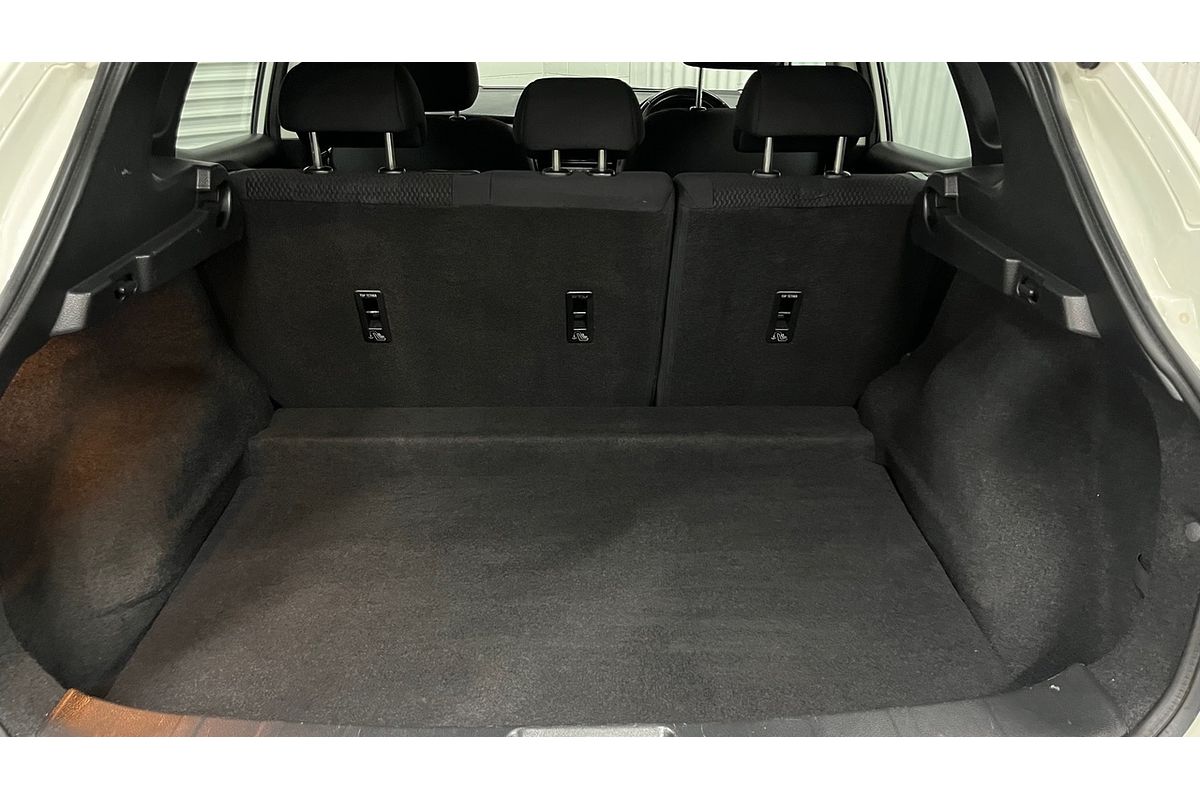 2015 Nissan QASHQAI ST J11