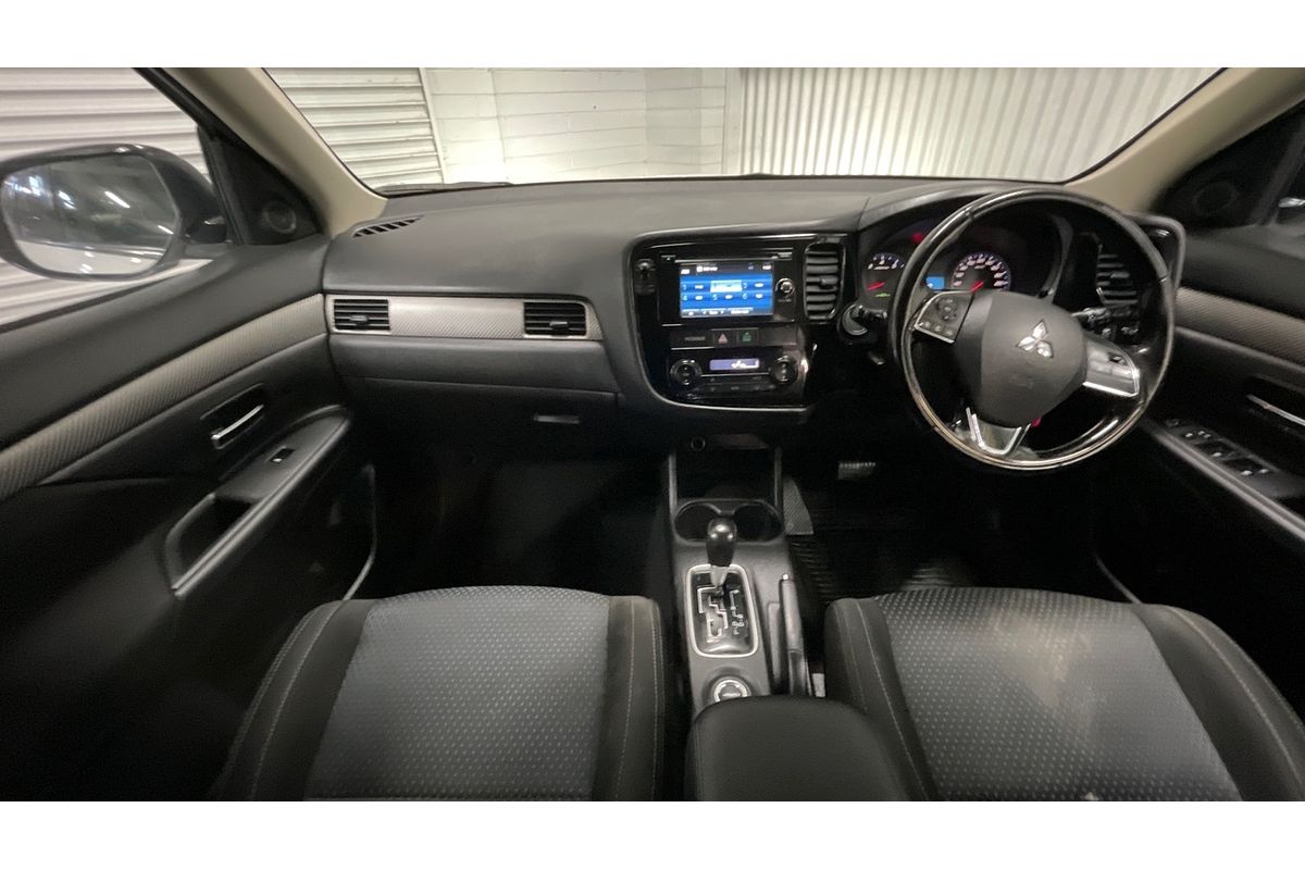 2015 Mitsubishi Outlander LS ZK
