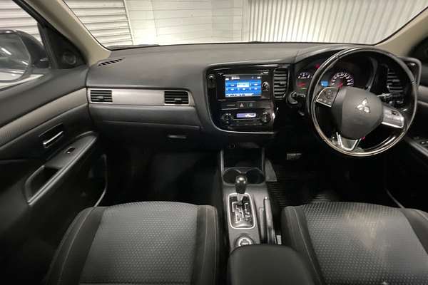 2015 Mitsubishi Outlander LS ZK