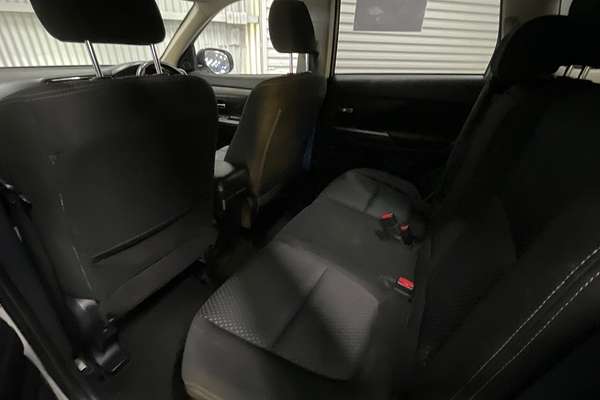 2015 Mitsubishi Outlander LS ZK