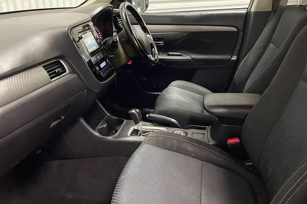 2015 Mitsubishi Outlander LS ZK