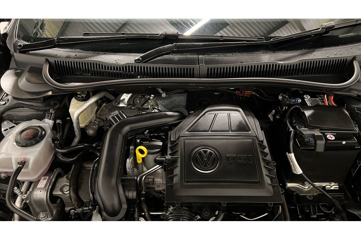 2018 Volkswagen Polo beats AW