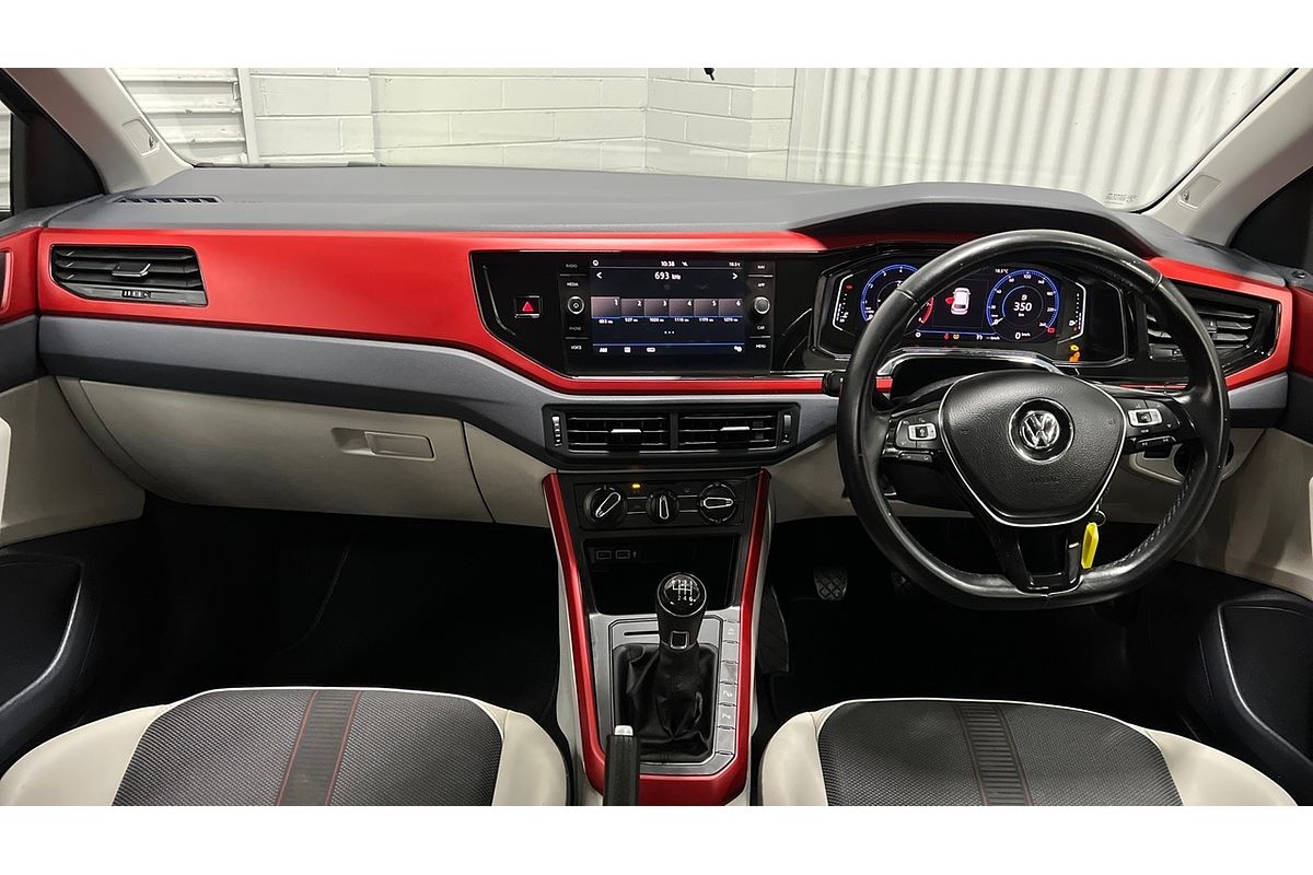 2018 Volkswagen Polo beats AW