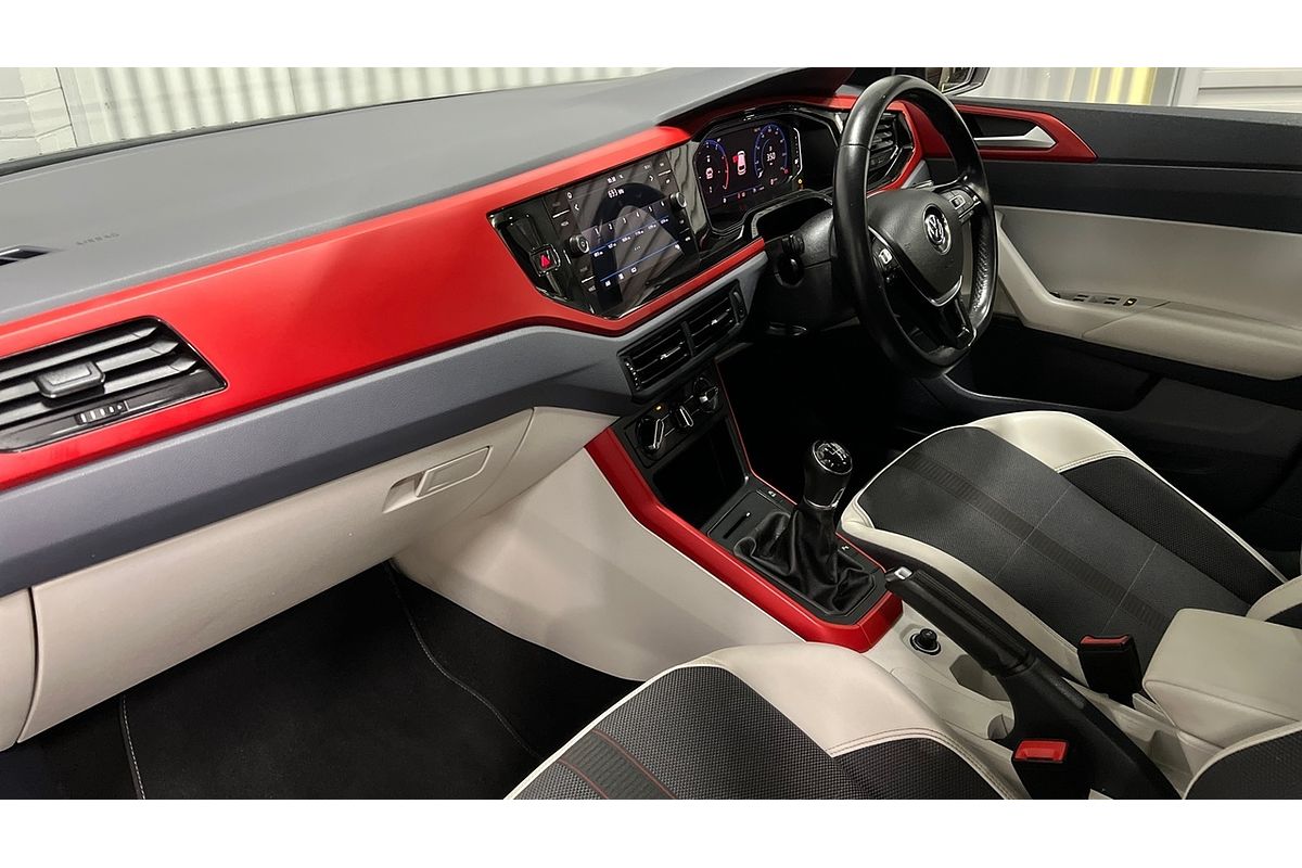 2018 Volkswagen Polo beats AW