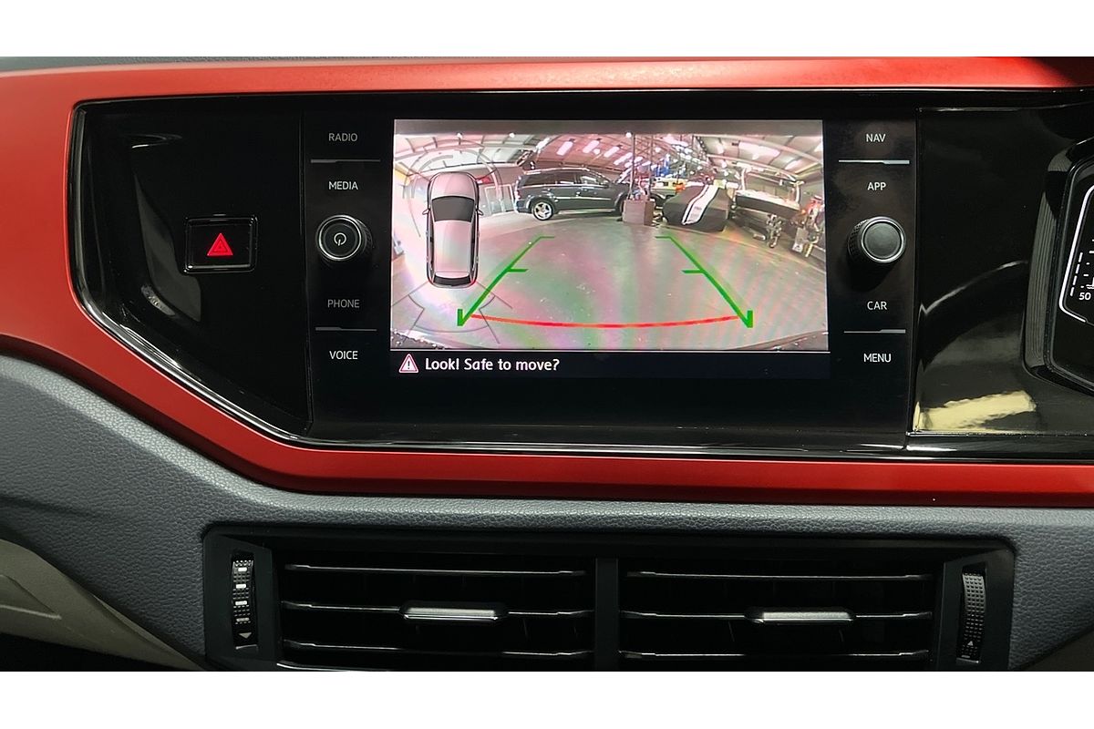2018 Volkswagen Polo beats AW