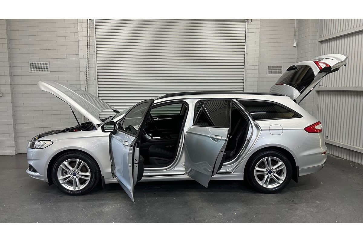 2015 Ford Mondeo Ambiente MD
