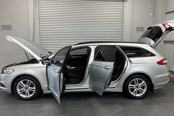 2015 Ford Mondeo Ambiente MD