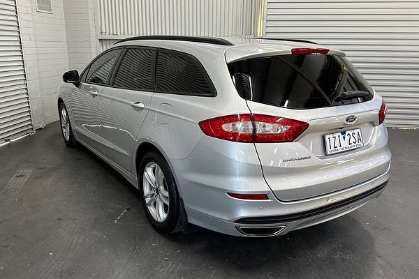 2015 Ford Mondeo Ambiente MD