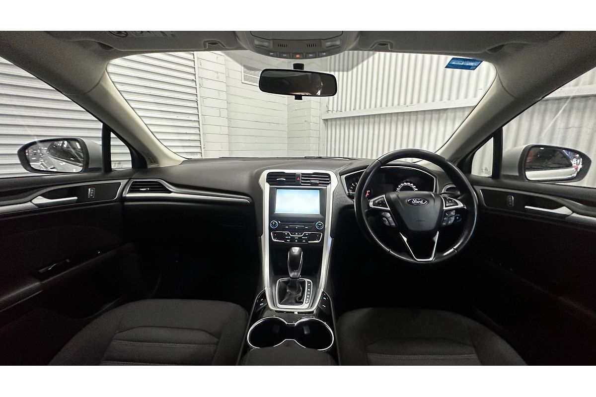 2015 Ford Mondeo Ambiente MD
