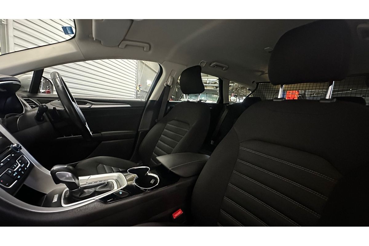 2015 Ford Mondeo Ambiente MD