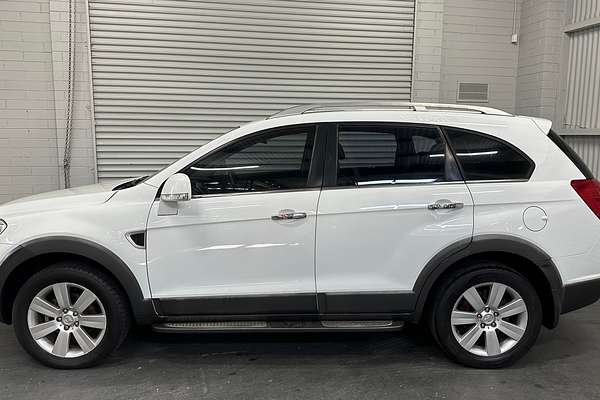 2010 Holden Captiva 7 LX CG