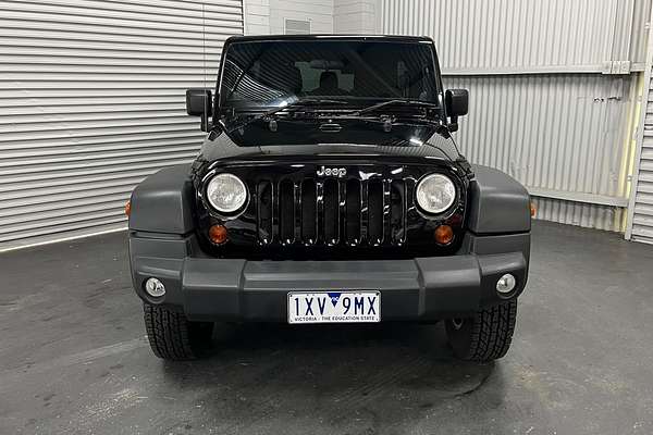 2013 Jeep Wrangler Unlimited Sport JK