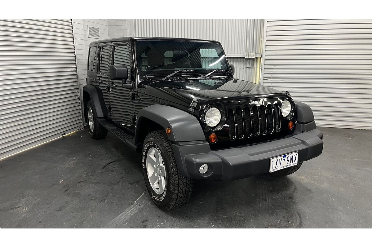 2013 Jeep Wrangler Unlimited Sport JK