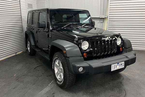 2013 Jeep Wrangler Unlimited Sport JK