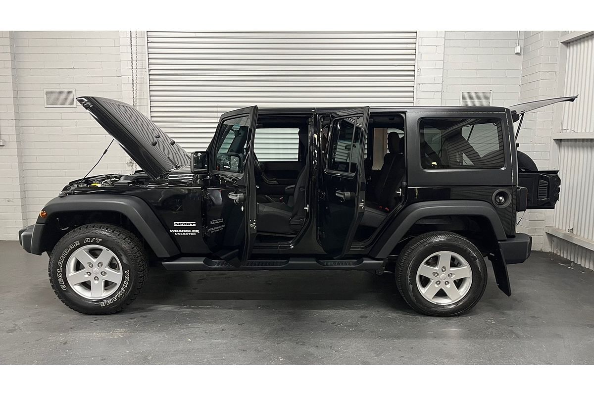 2013 Jeep Wrangler Unlimited Sport JK