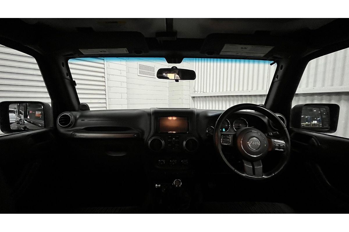 2013 Jeep Wrangler Unlimited Sport JK