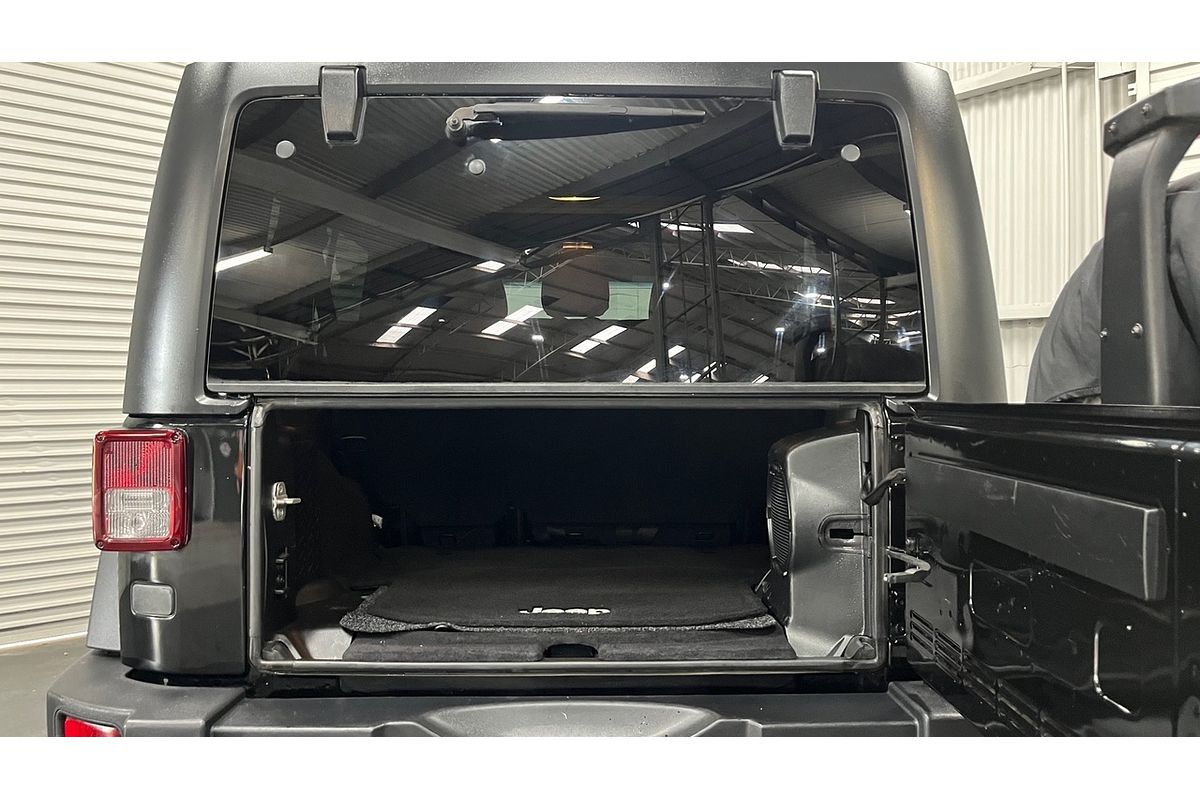 2013 Jeep Wrangler Unlimited Sport JK