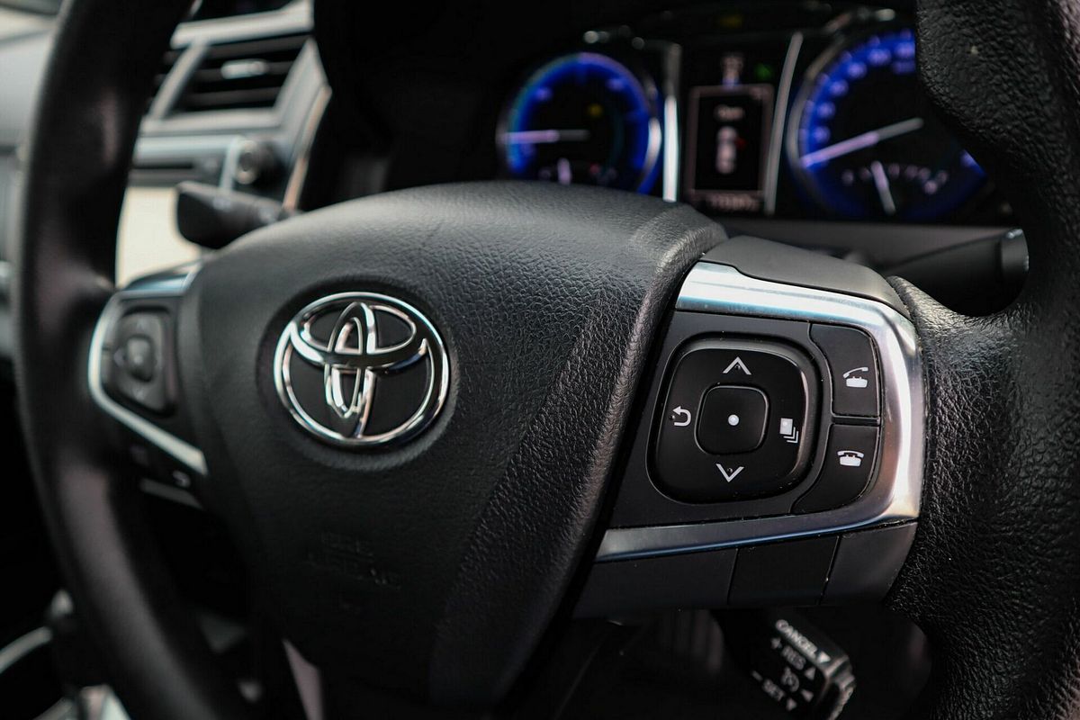 2017 Toyota Camry Altise AVV50R