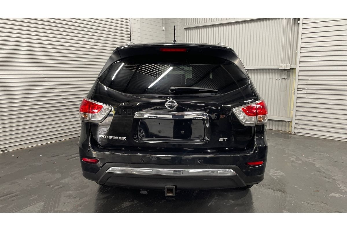 2014 Nissan Pathfinder ST R52