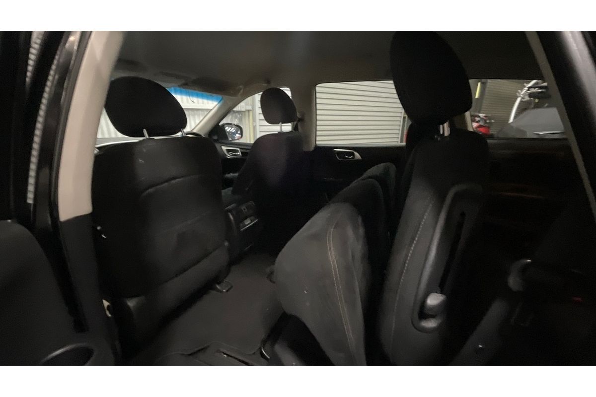 2014 Nissan Pathfinder ST R52