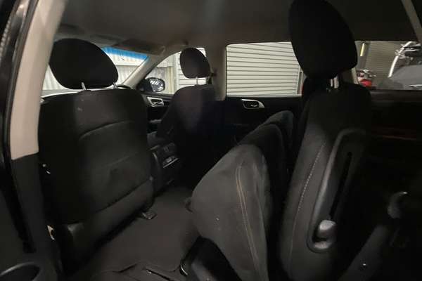 2014 Nissan Pathfinder ST R52