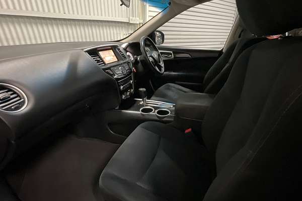 2014 Nissan Pathfinder ST R52