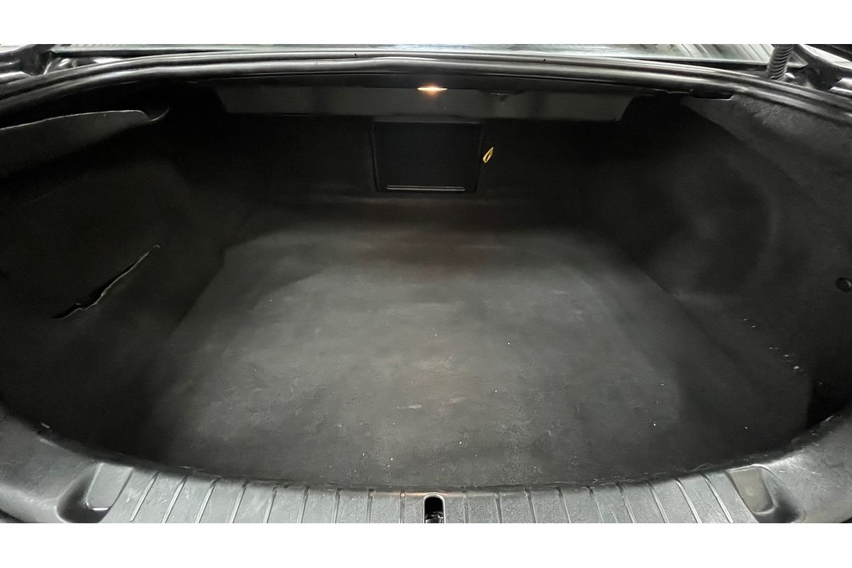 2007 Holden Commodore Lumina VE