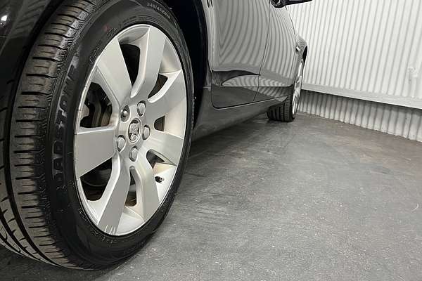 2007 Holden Commodore Lumina VE