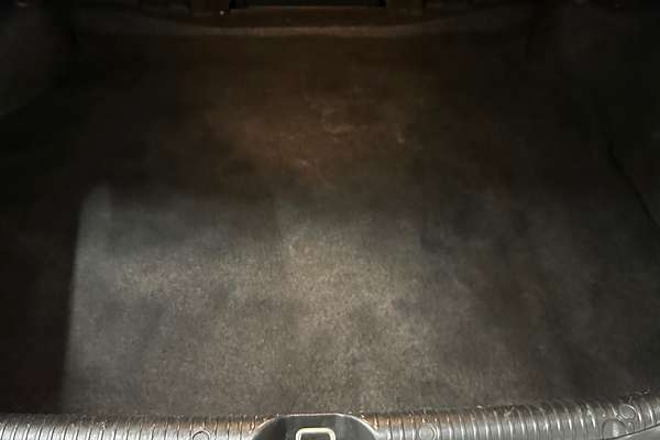 2004 Holden Commodore Acclaim VZ