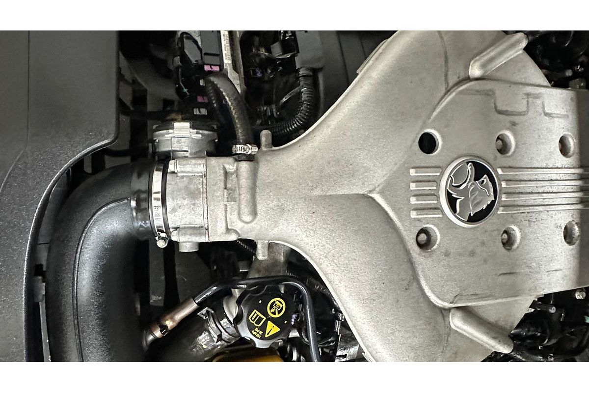 2004 Holden Commodore Acclaim VZ