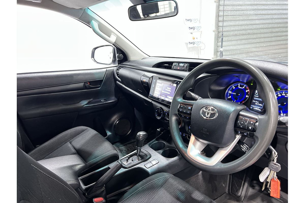 2020 Toyota Hilux SR GUN126R 4X4