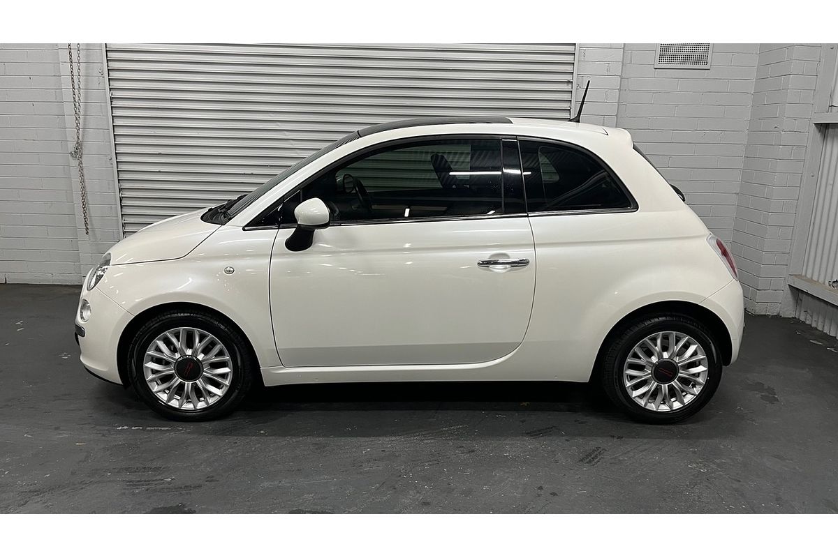2014 Fiat 500 Lounge Series 1