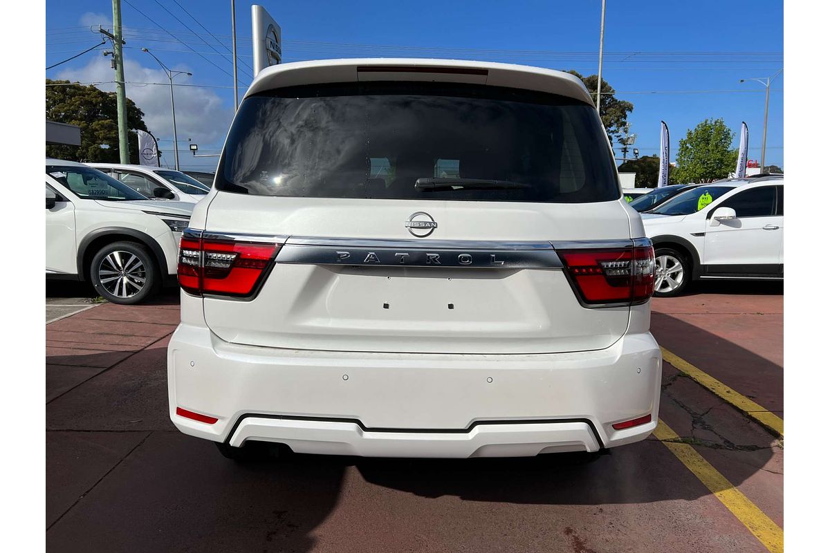 2024 Nissan Patrol Ti Y62