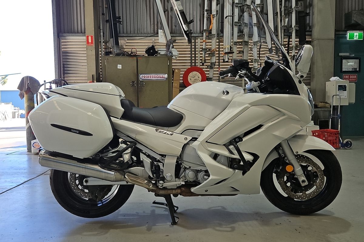 2019 Yamaha FJR1300AE ROAD FJR